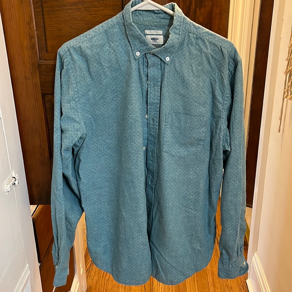 Casual mens button up